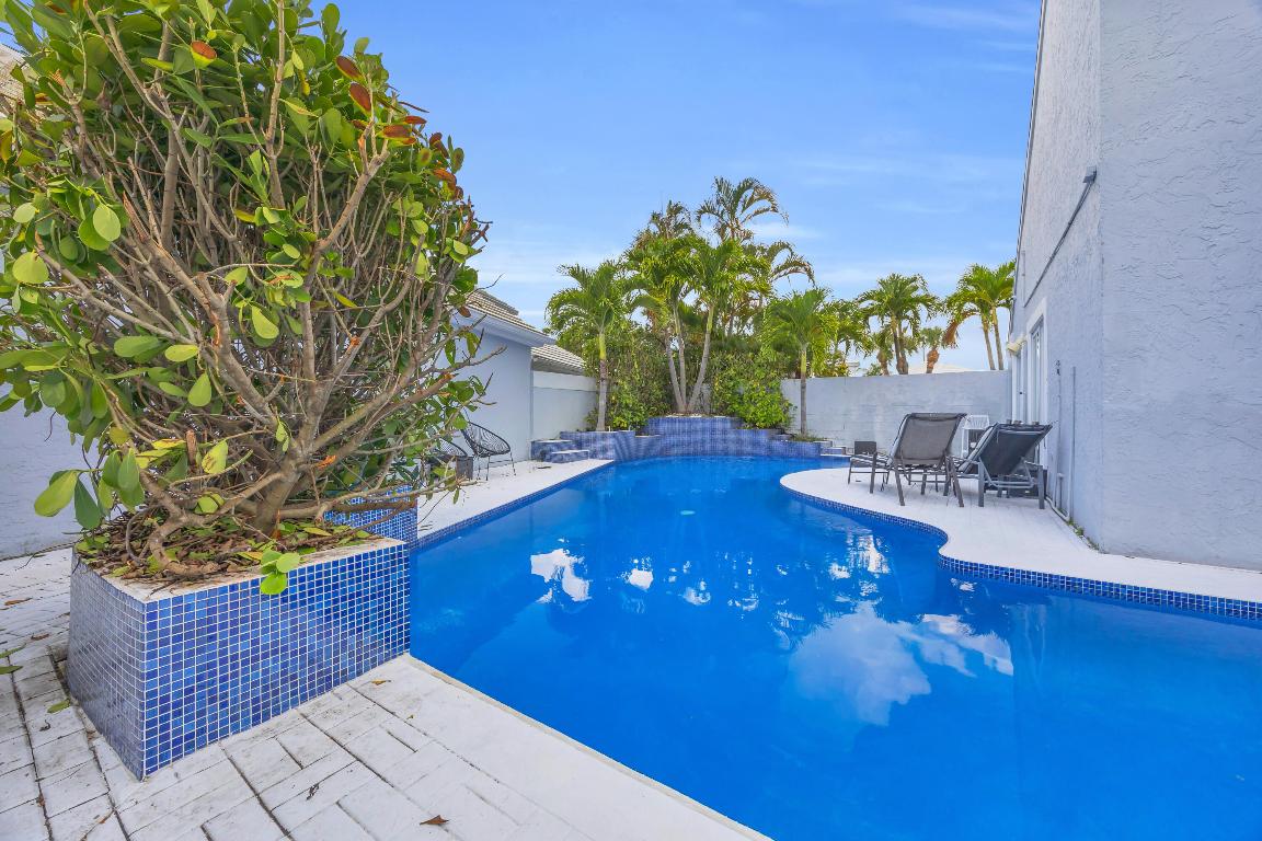 BARCLAY CLUB AT PGA NATL - Residential Lease