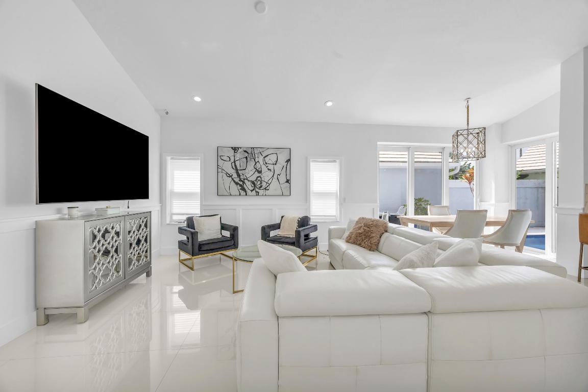 BARCLAY CLUB AT PGA NATL - Residential Lease