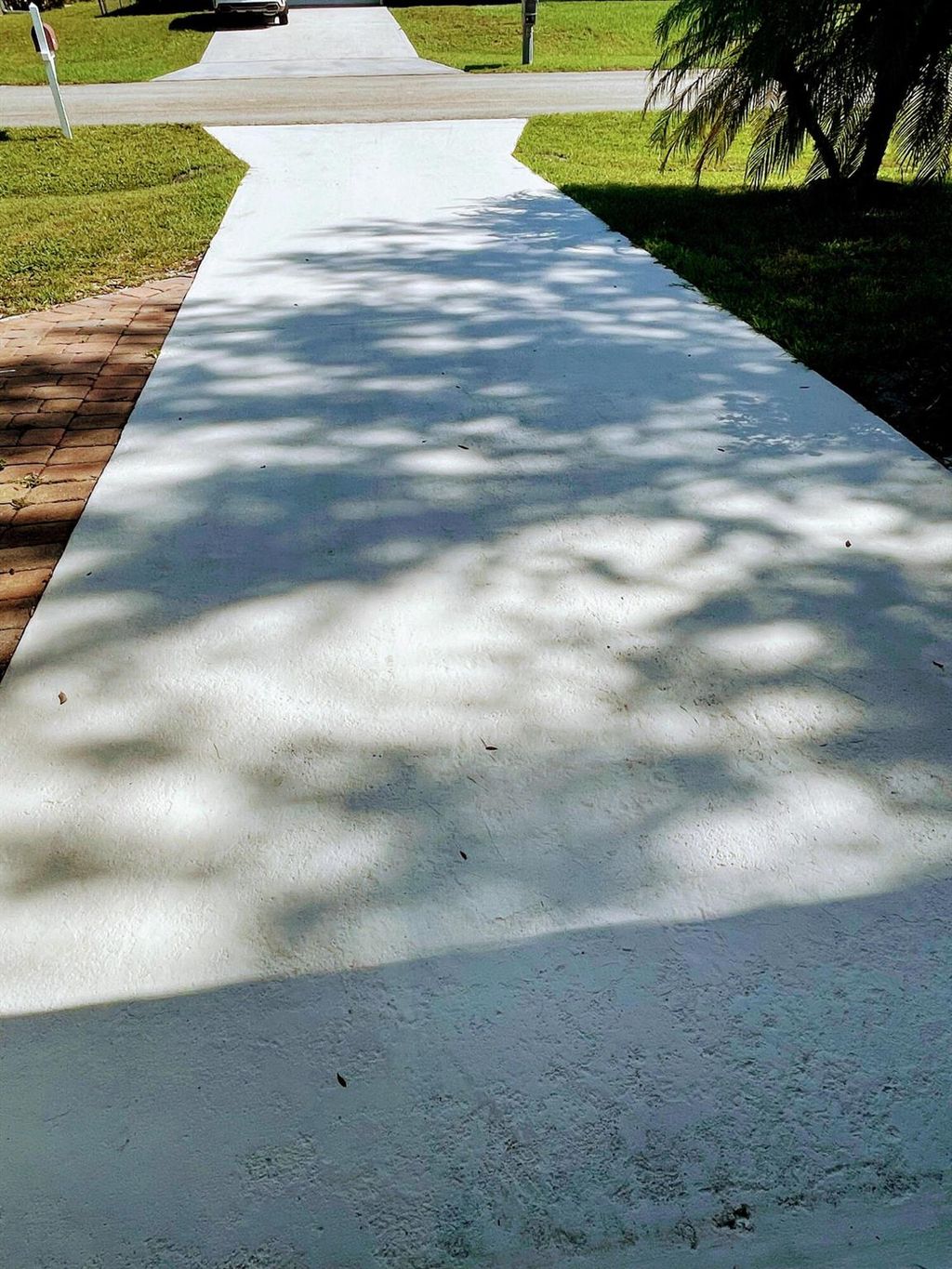 Photo of 1652 SE Grapeland Avenue SE, Port Saint Lucie, FL 34952 (MLS # R11005854)