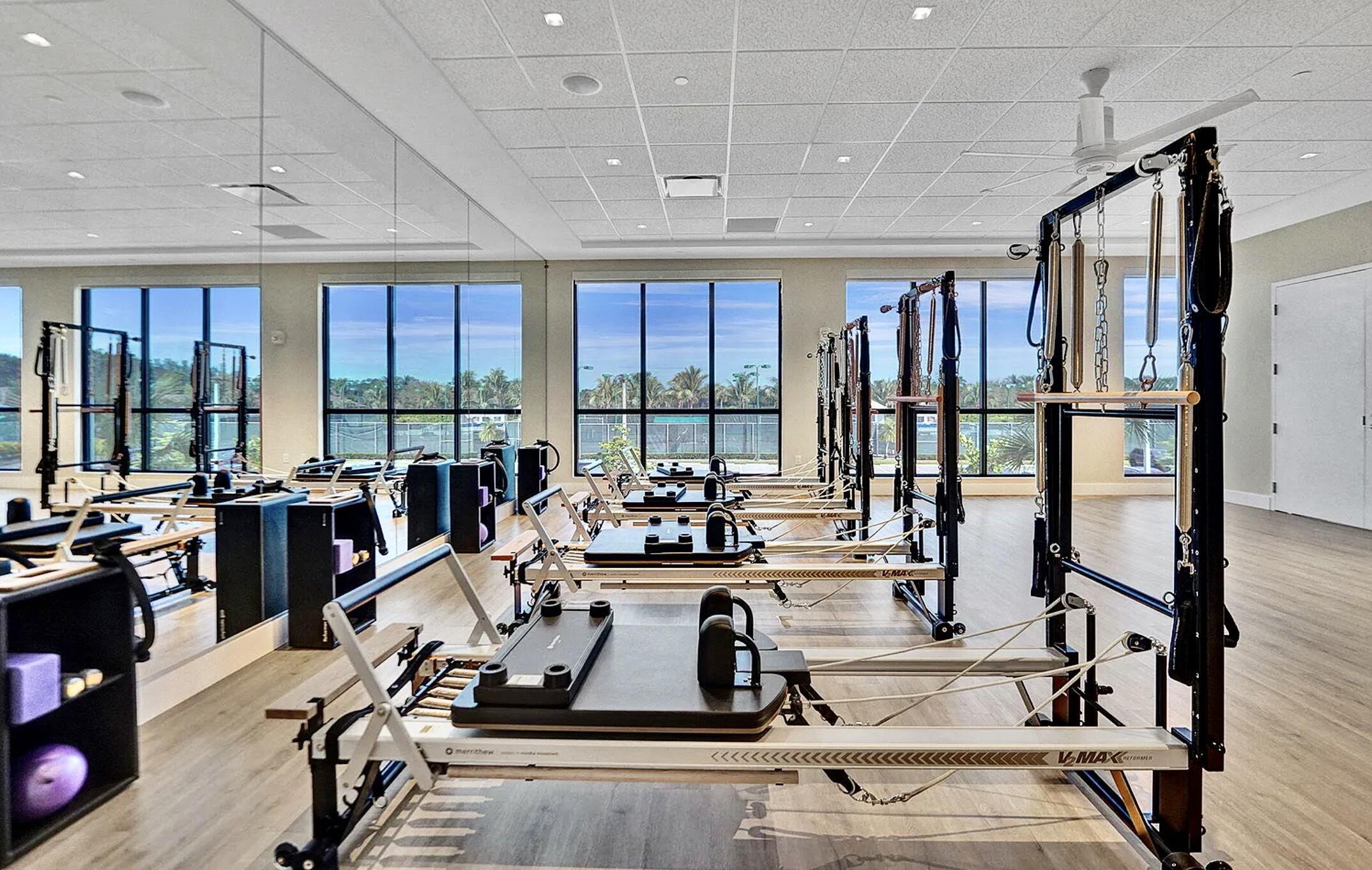 BOCA WOODS COUNTRY CLUB - Residential