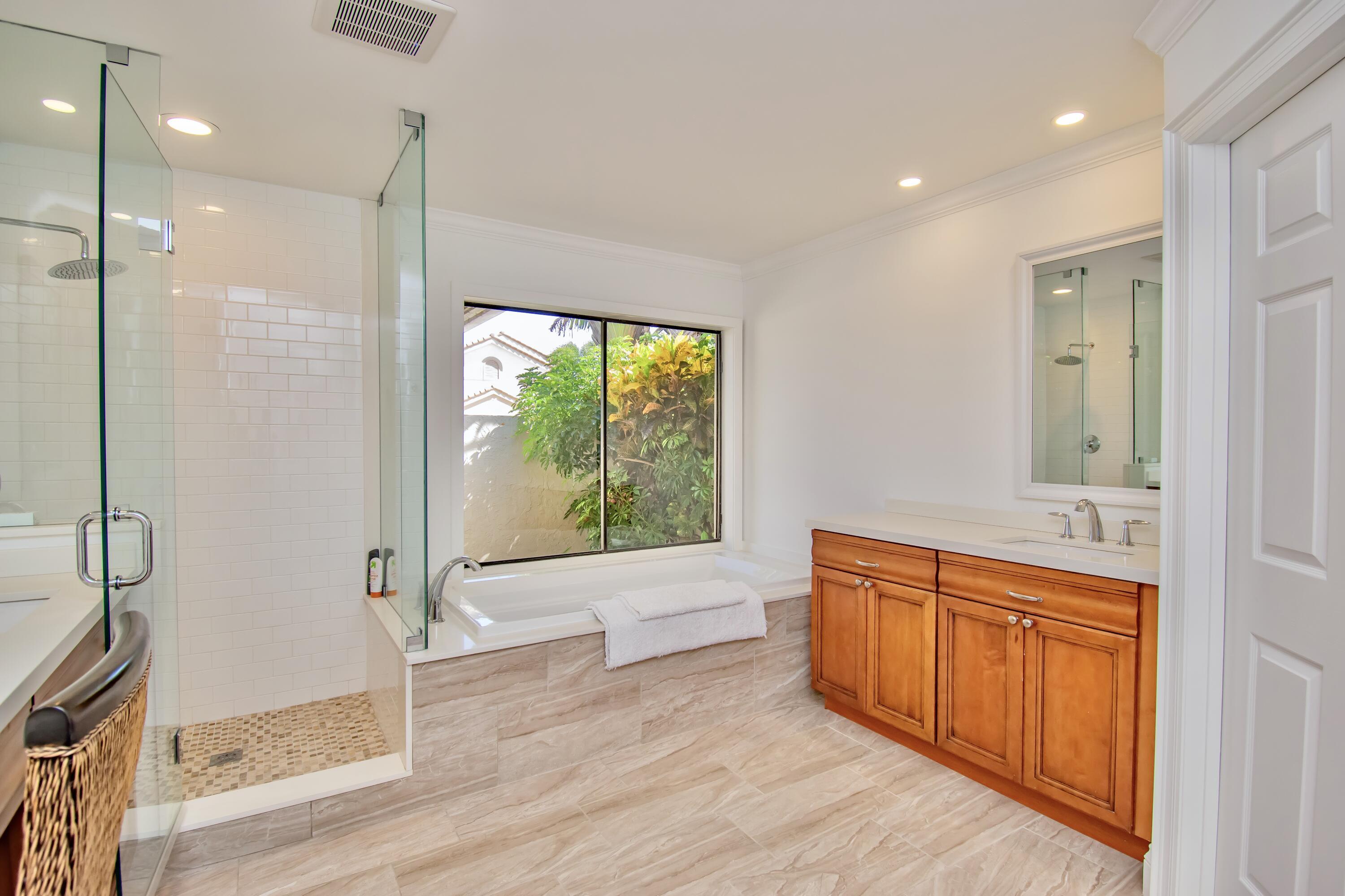 BOCA WOODS COUNTRY CLUB - Residential