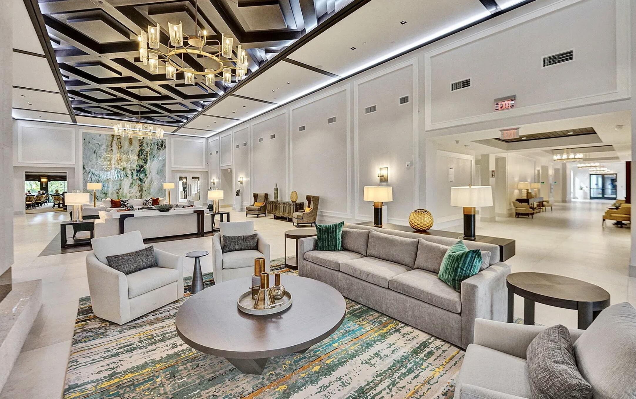 BOCA WOODS COUNTRY CLUB - Residential