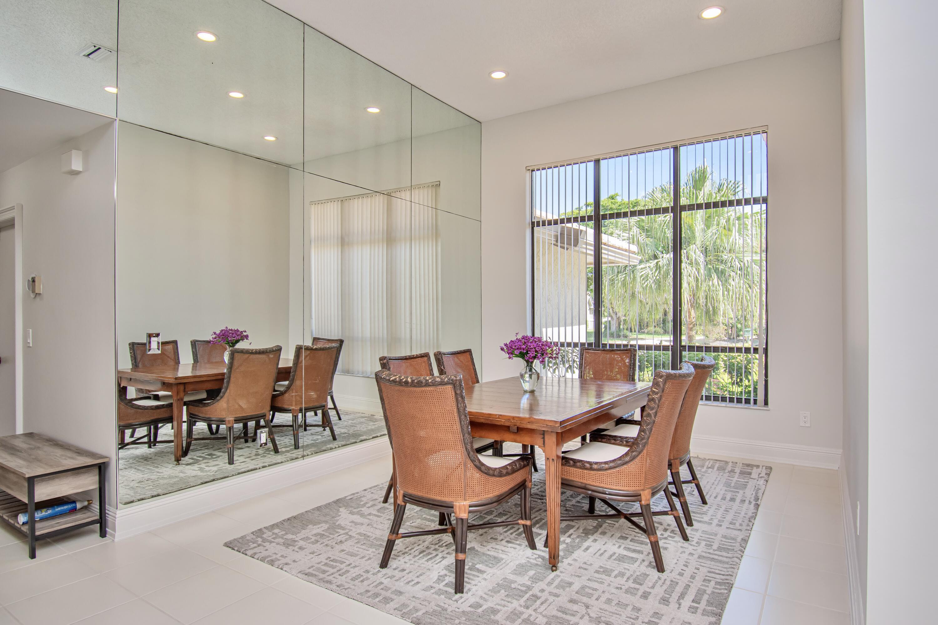 BOCA WOODS COUNTRY CLUB - Residential