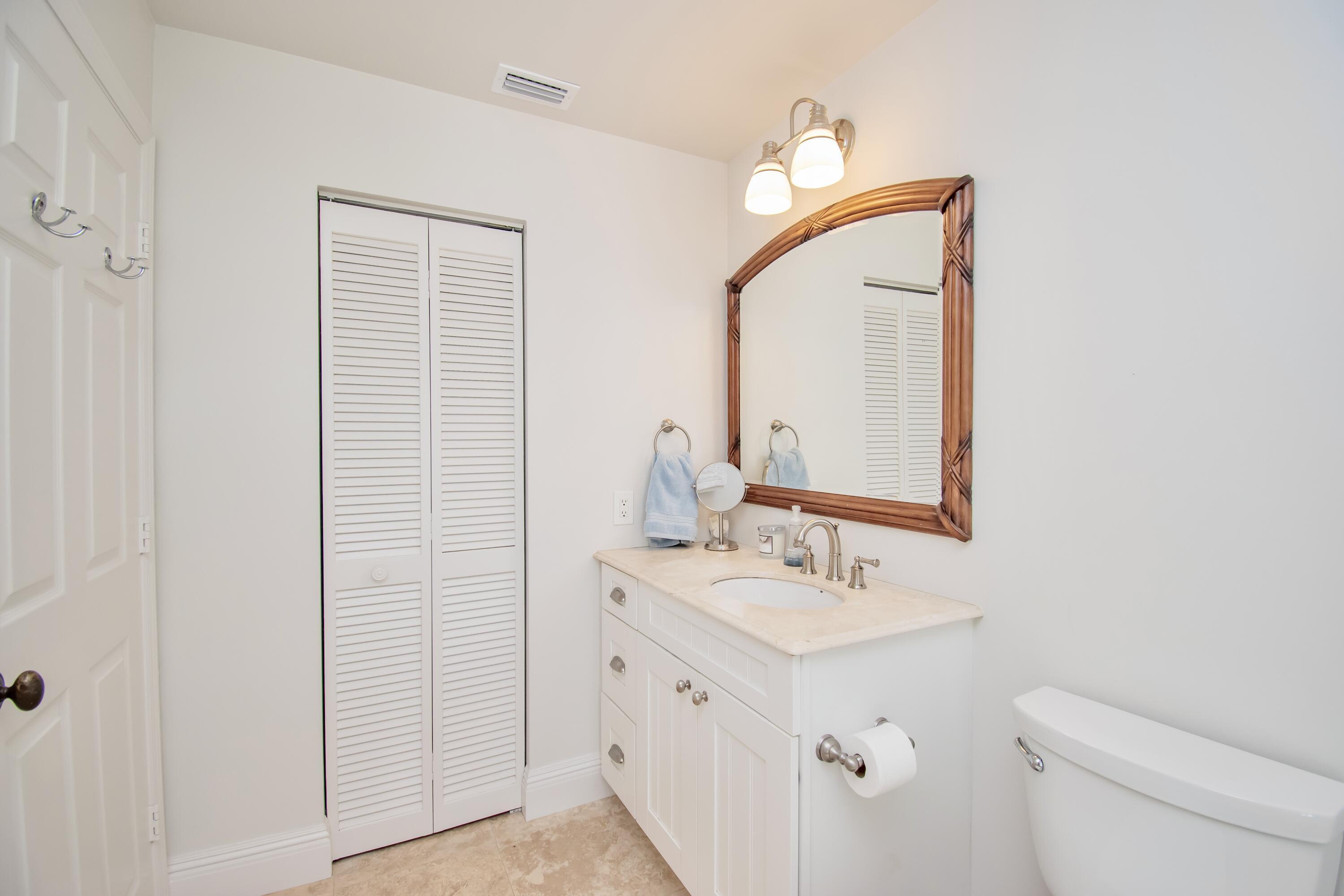 BOCA WOODS COUNTRY CLUB - Residential