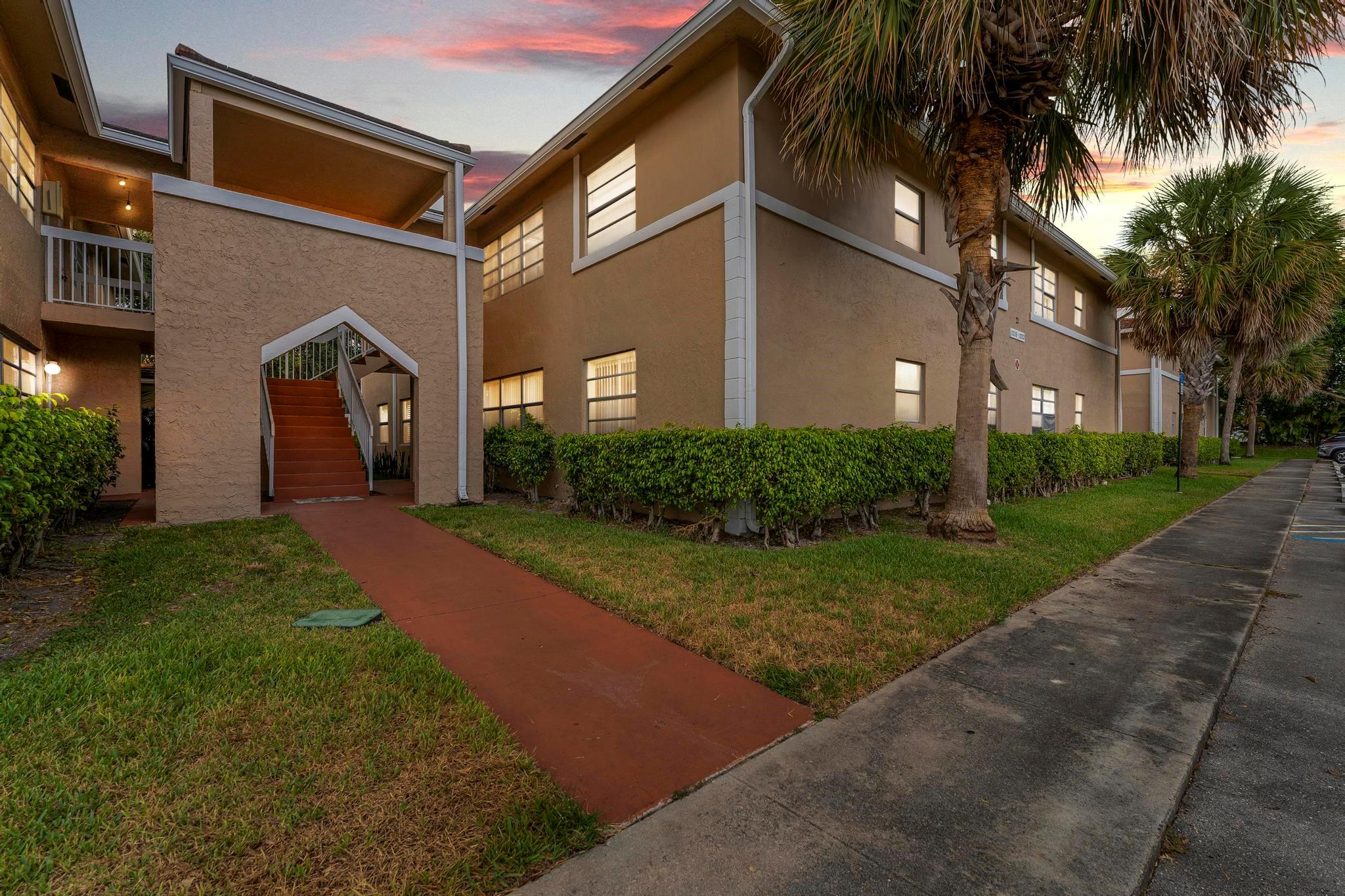 FRESH ON THE MARKET !!! GREAT 2 BEDROOM 2 BATH CONDO IN THE HEART OF CORAL SPRINGS. TILED THROUGHOUT, STAINLESS STEEL APPLIANCES, 2022, A/C 2022, WATER HEATER 2024. WASHER/DRYER COMBO IN THE UNIT. ELECTRICAL PANEL LESS THAN 5 YEARS NEW. SHORT WALK TO OVERSIZED COMMUNITY POOL. ALSO GREAT FOR INVESTORS AS IT CAN BE RENTED OUT RIGHT AFTER CLOSING. CLOSE TO SHOPPING AND RESTAURANTS. GREAT PLACE TO CALL HOME OR INVEST IN!!