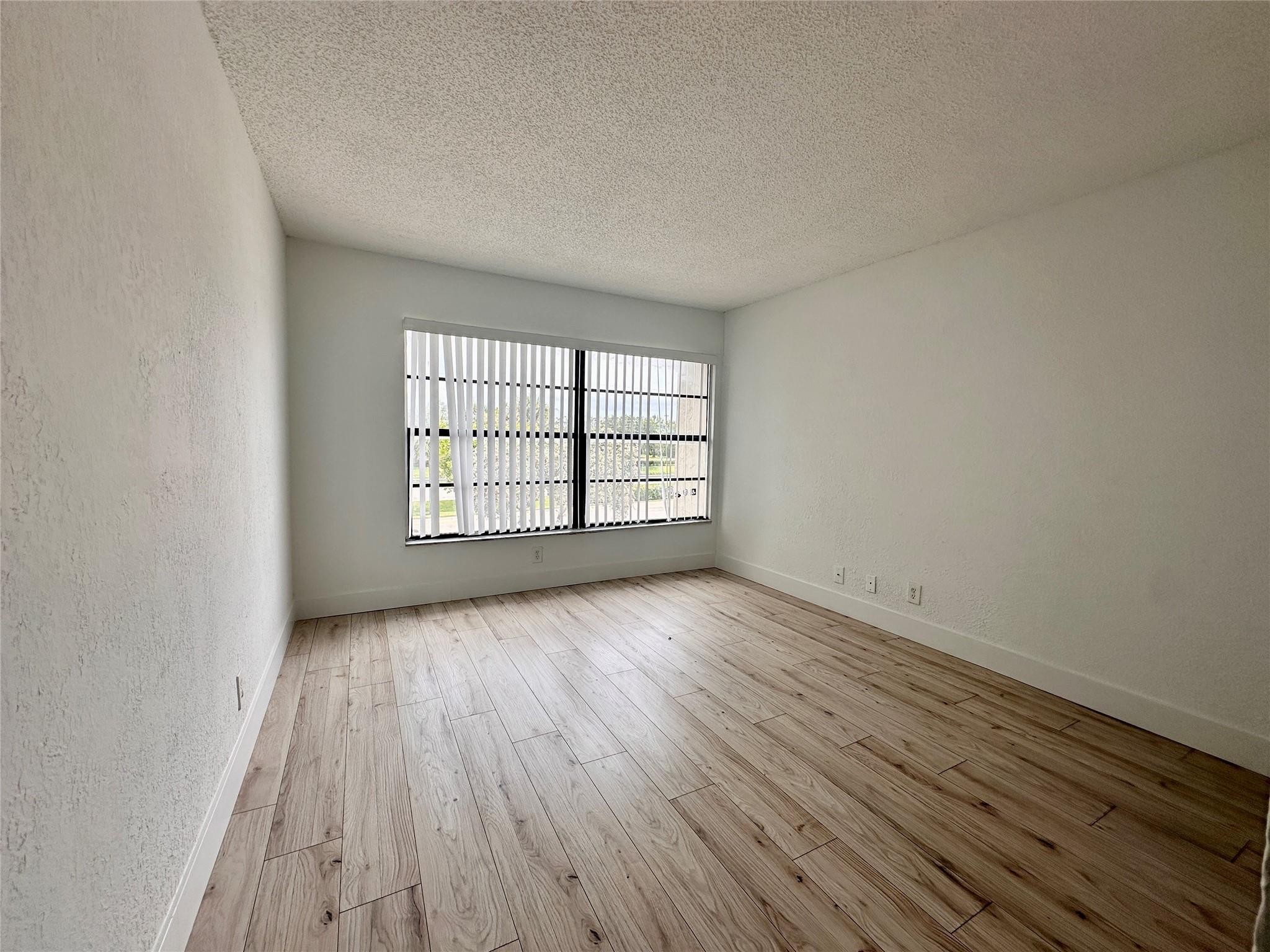 Palm Sprigs Village Condo - Residential Lease