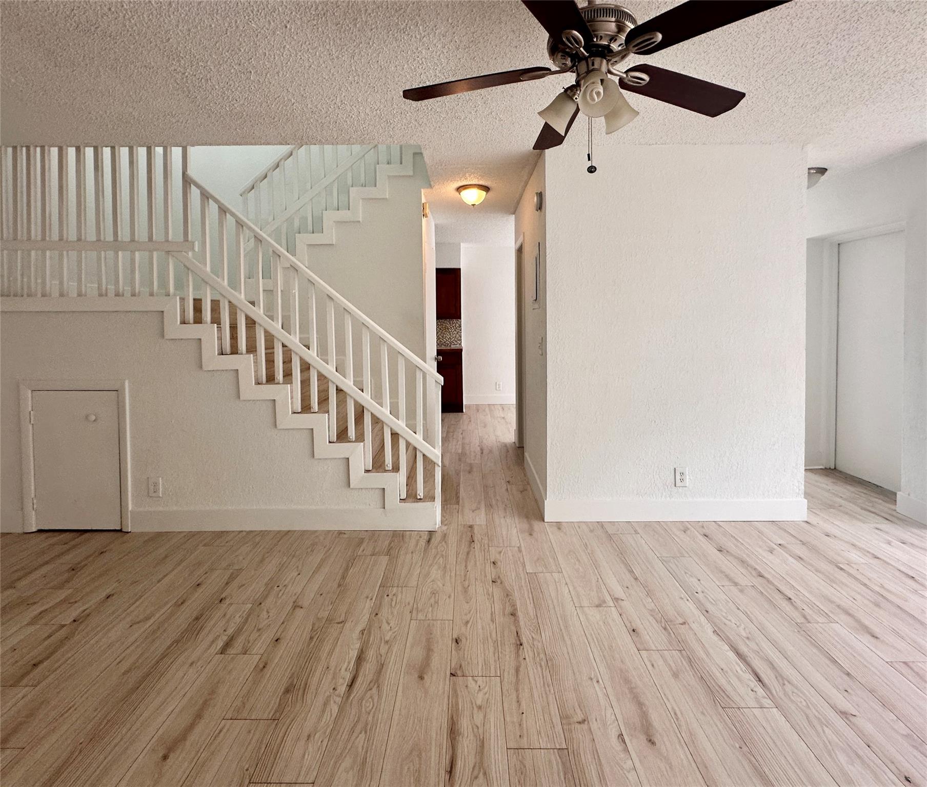 Palm Sprigs Village Condo - Residential Lease