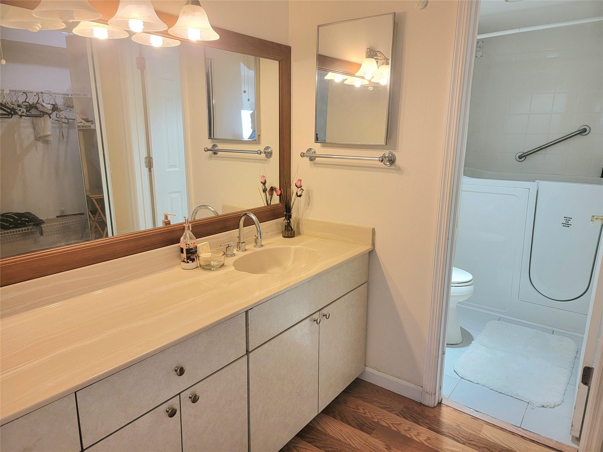 Oakbrook Village - Residential