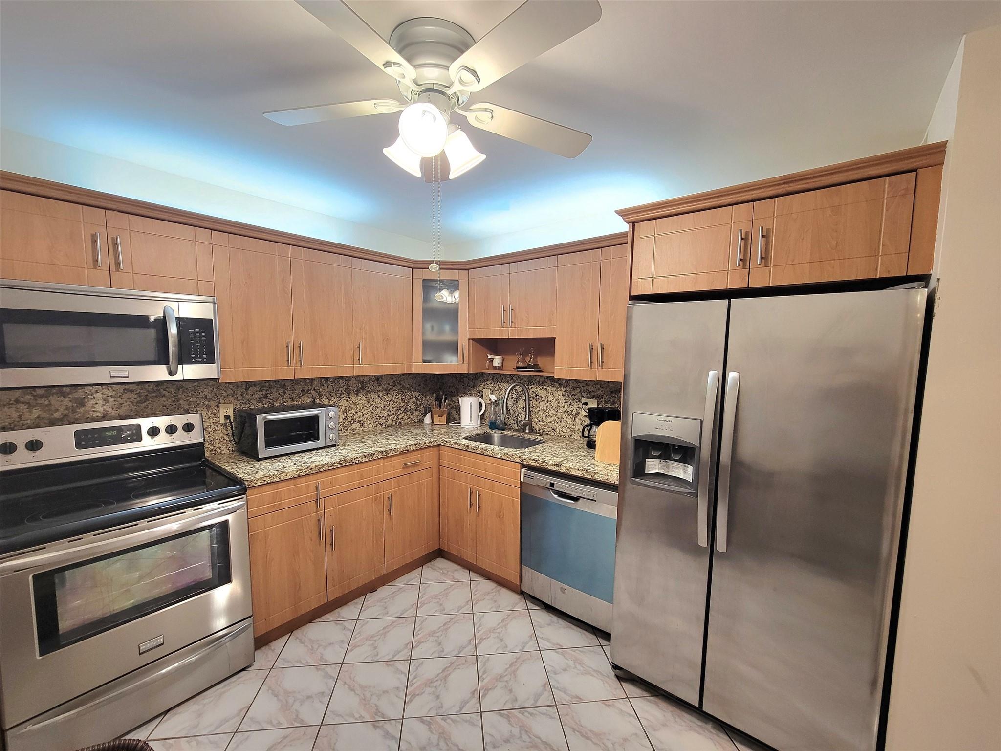 Oakbrook Village - Residential