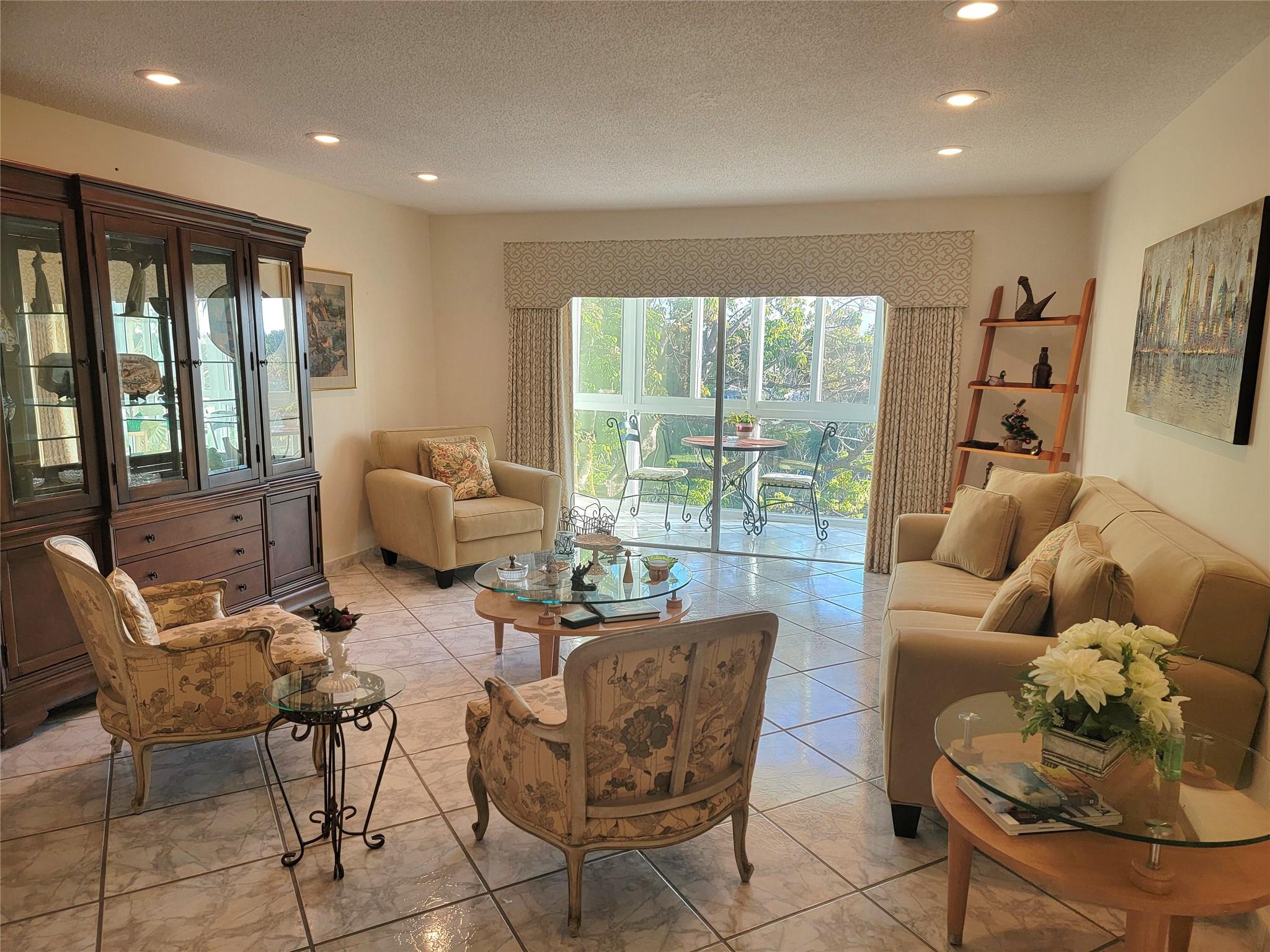 Oakbrook Village - Residential