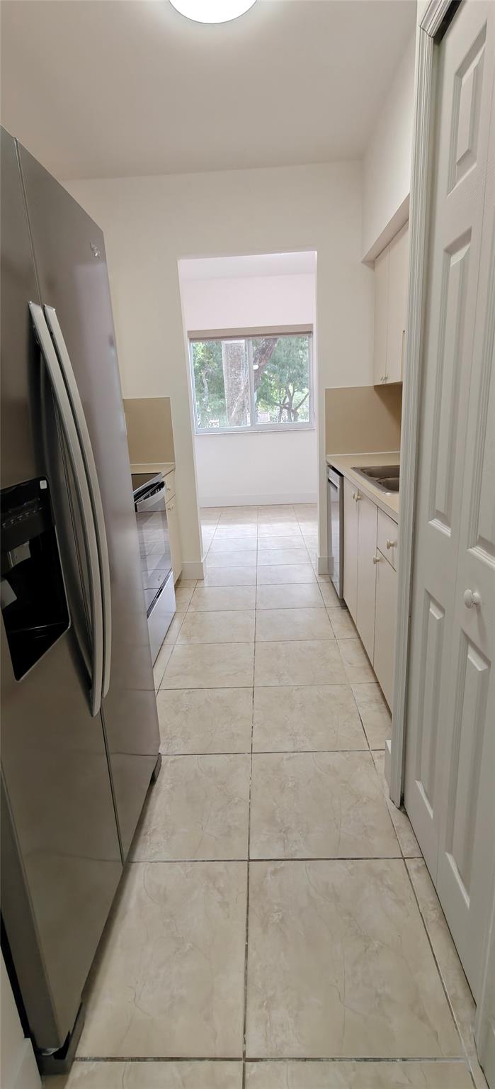 University Parc Residence - Residential Lease