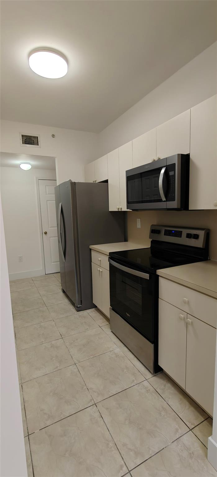 University Parc Residence - Residential Lease