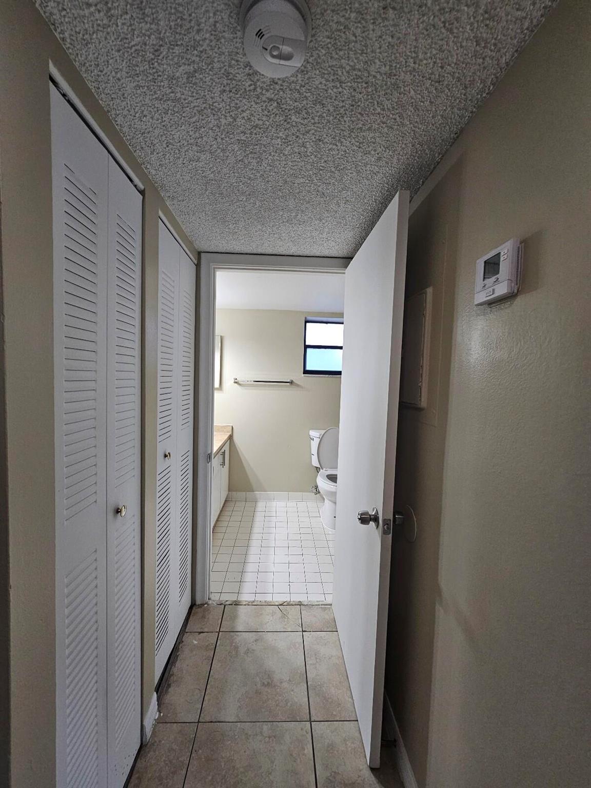 PRESIDENTIAL GOLFVIEW CON - Residential Lease