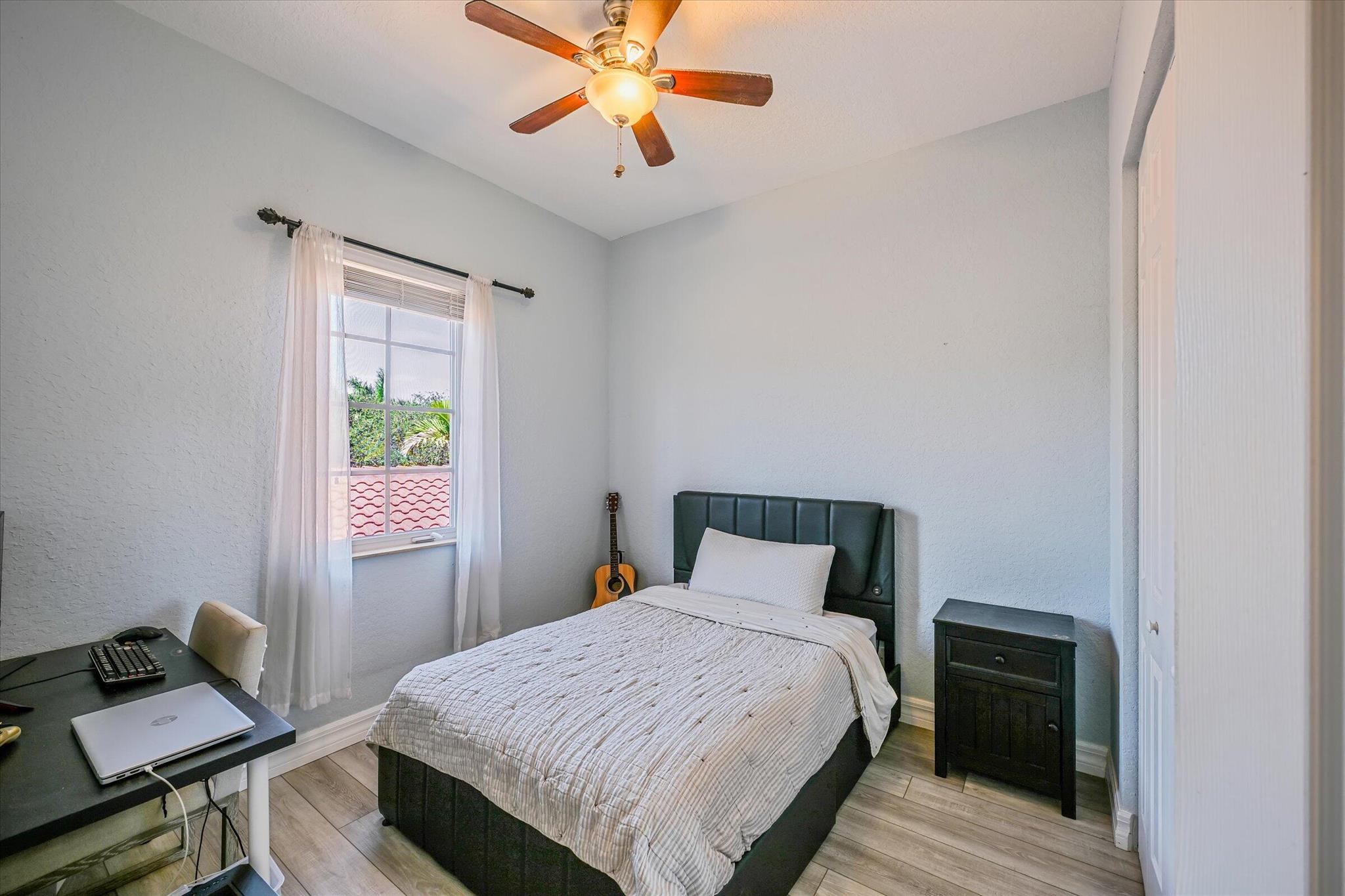 CANTERBURY PLACE - Residential