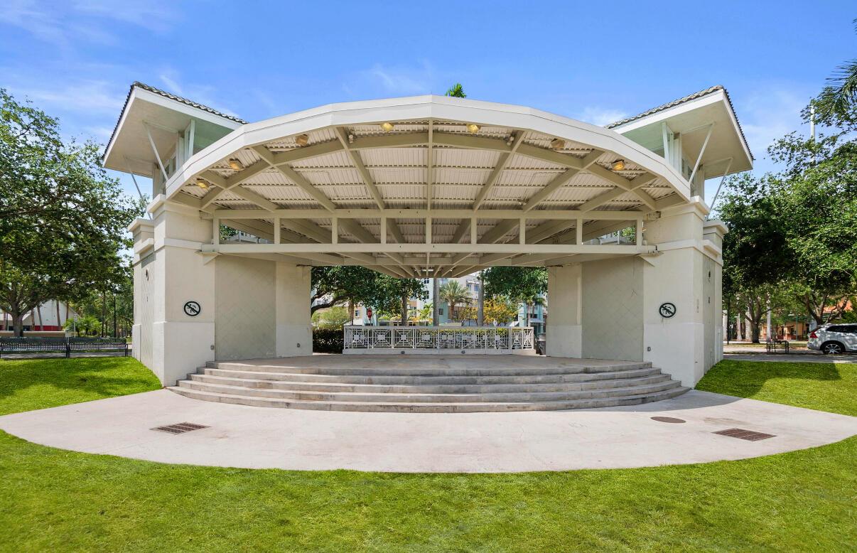 CANTERBURY PLACE - Residential