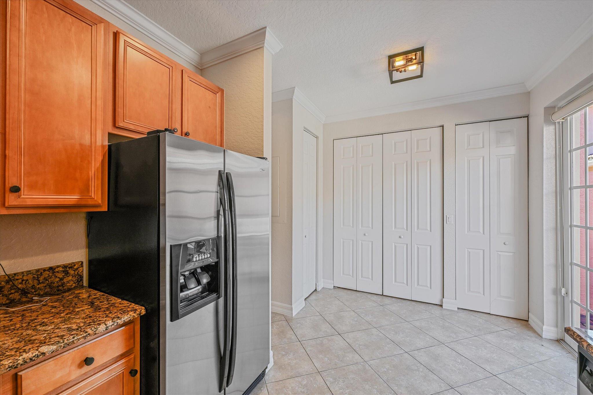 CANTERBURY PLACE - Residential