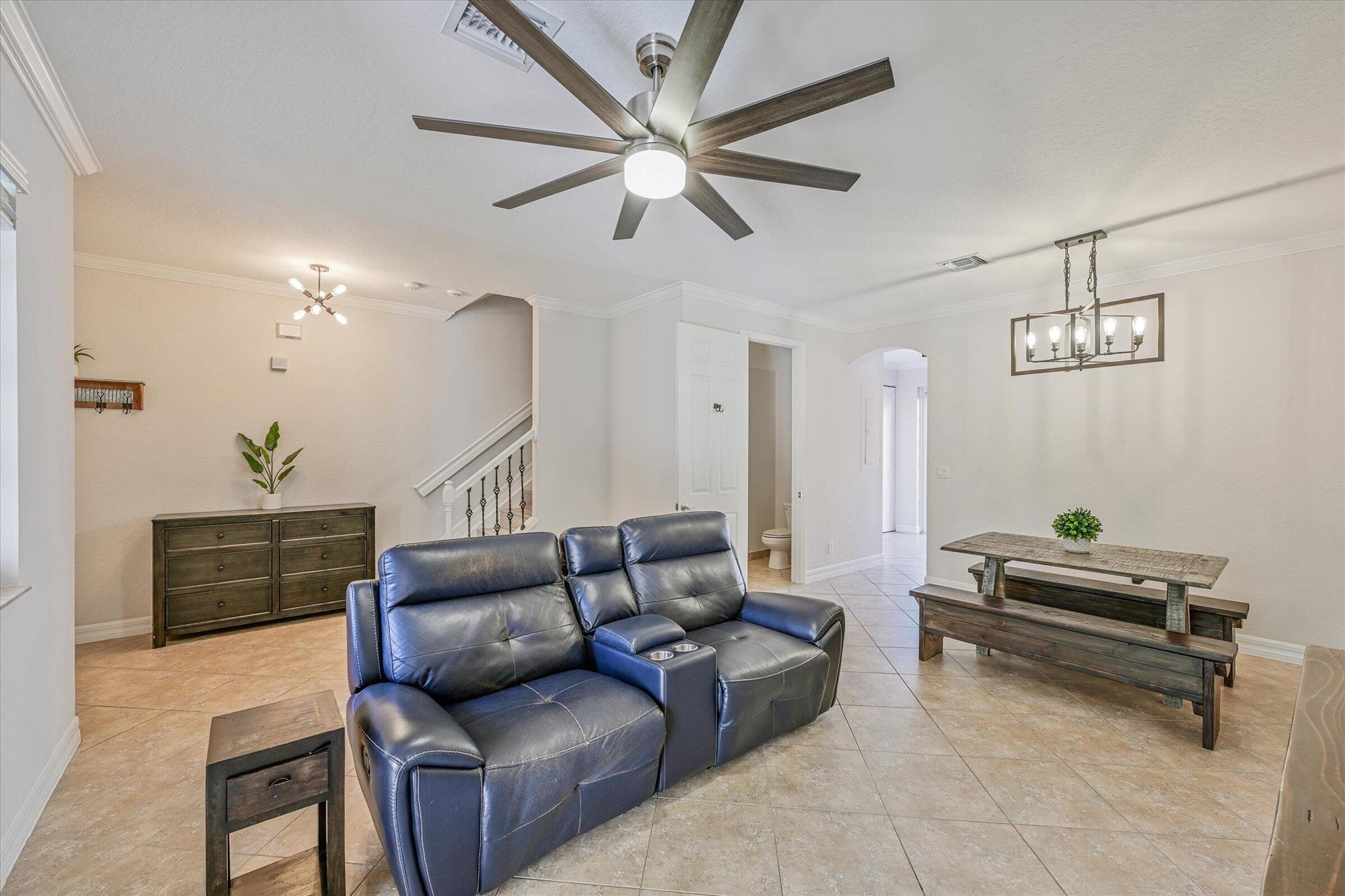 CANTERBURY PLACE - Residential