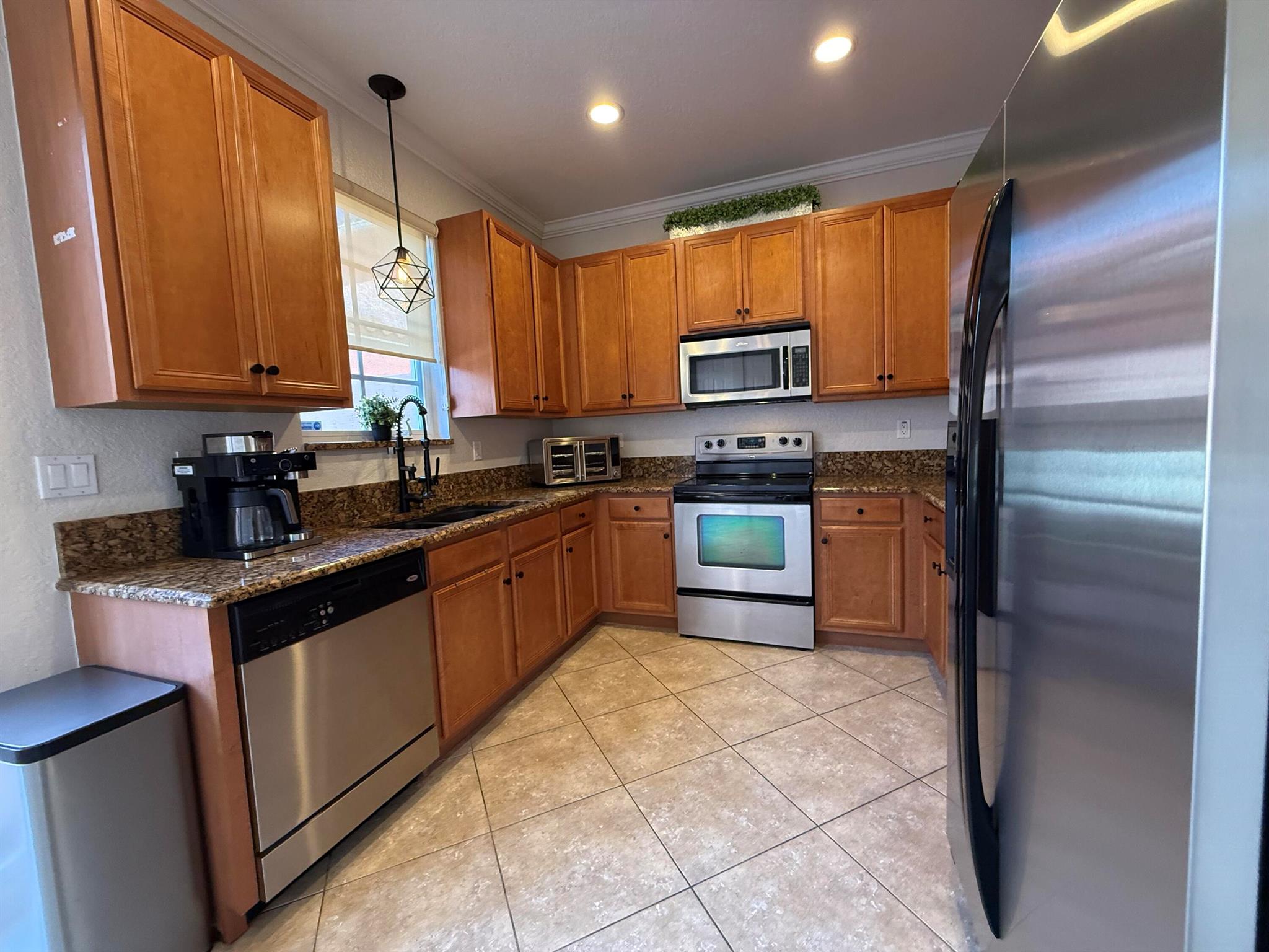 CANTERBURY PLACE - Residential