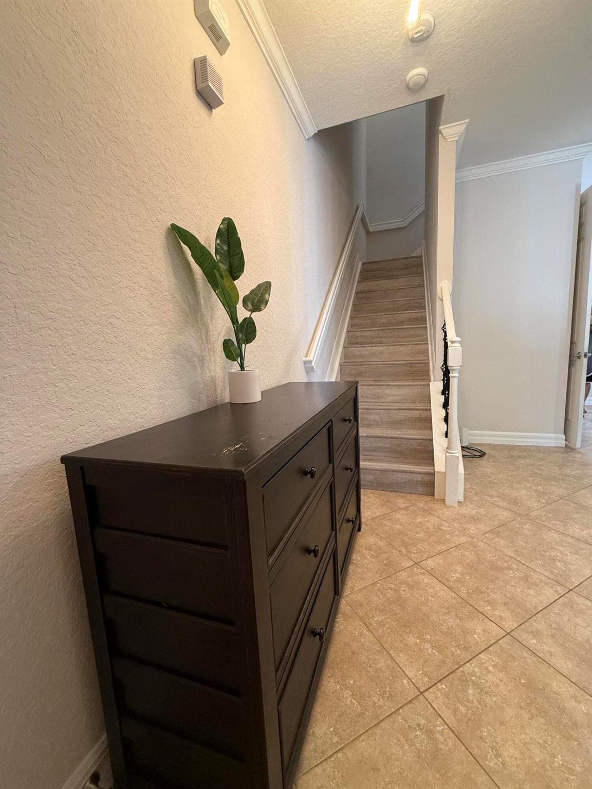 CANTERBURY PLACE - Residential