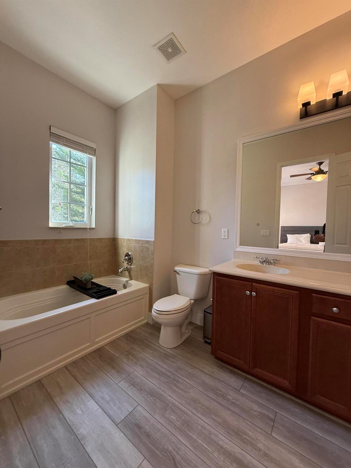 CANTERBURY PLACE - Residential