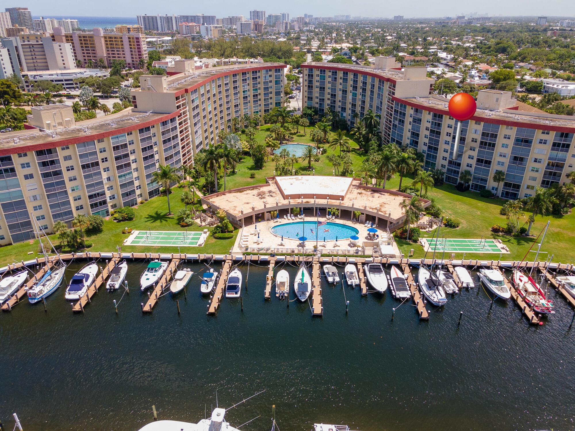 GARDEN-AIRE VILLAGE - Residential