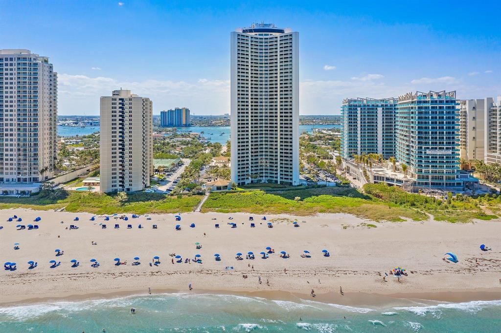 Photo of 3000 N Ocean Drive #35f, Riviera Beach, FL 33404 (MLS # R10706640)