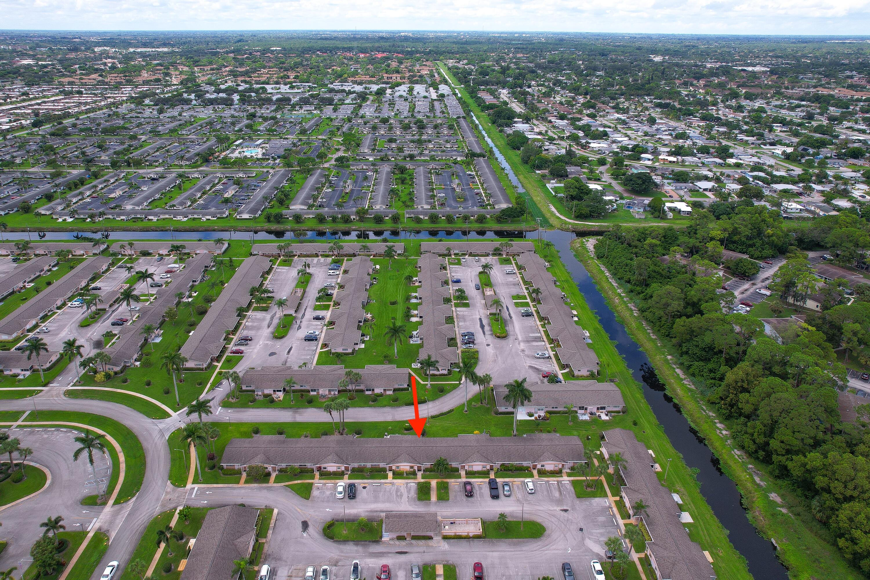 CRESTHAVEN VILLAS CONDO - Residential Lease