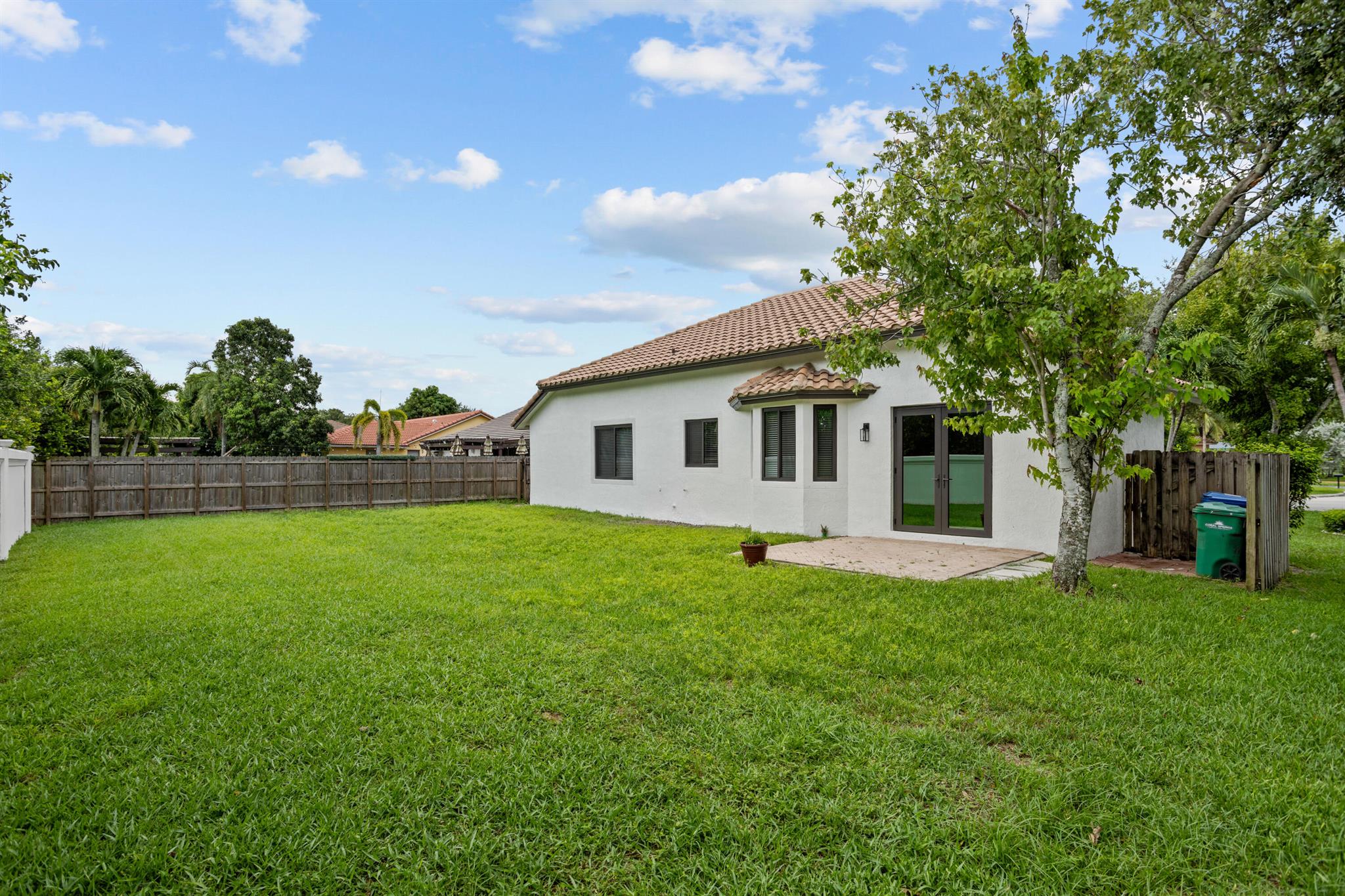 ROYAL LAND AMENDED - Residential Lease