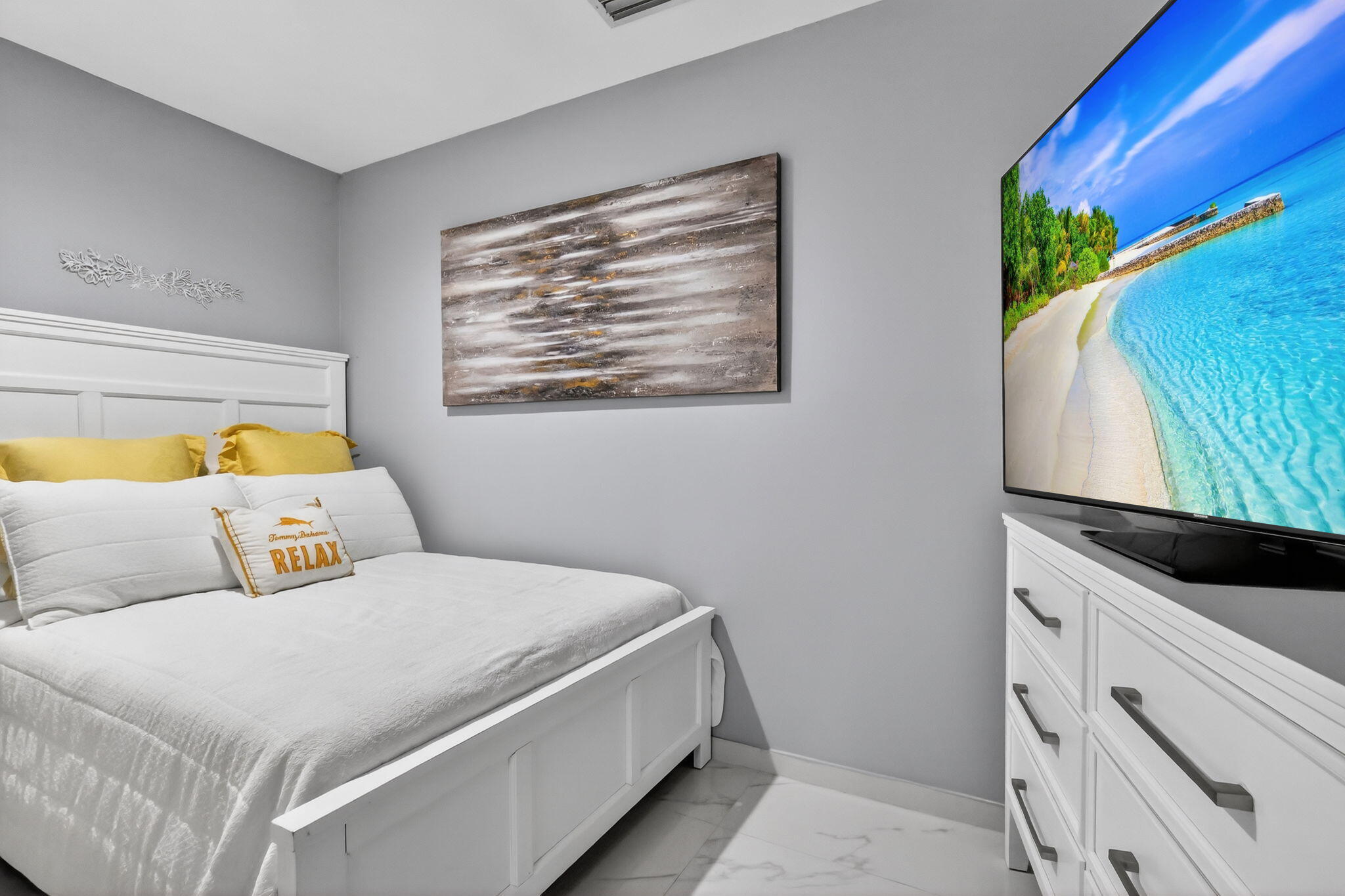 COVERED BRIDGE CONDO - Residential