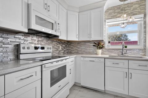 Tiny photo for 168 Amherst Lane, Lake Worth, FL 33467 (MLS # R11166786)