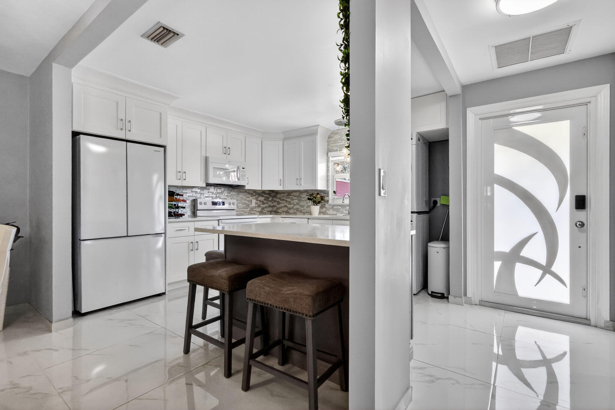 COVERED BRIDGE CONDO - Residential