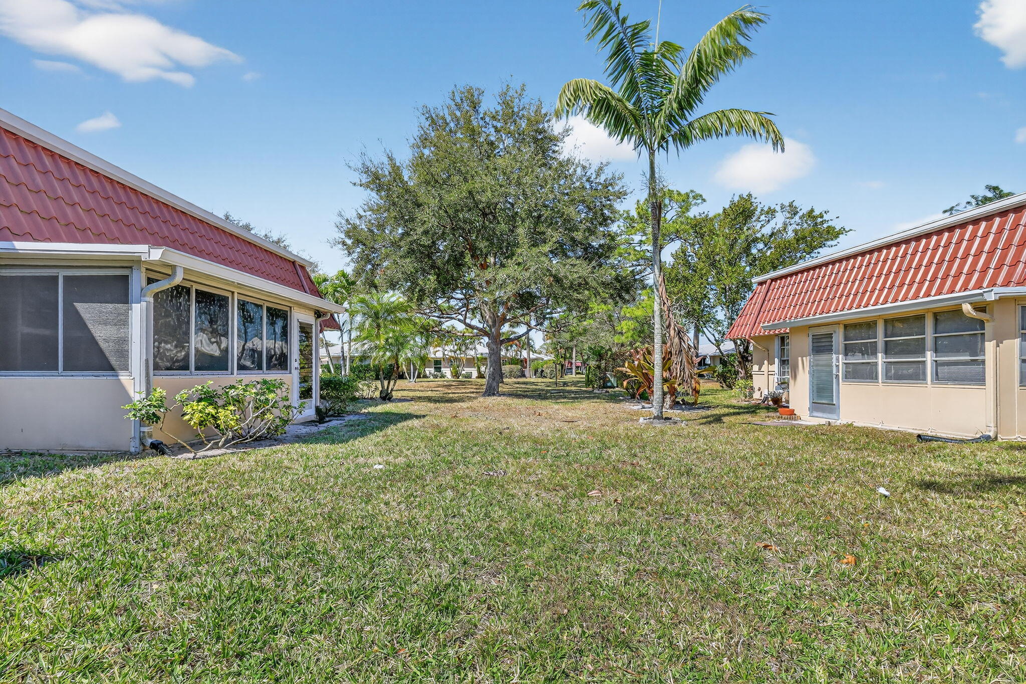 COVERED BRIDGE CONDO - Residential