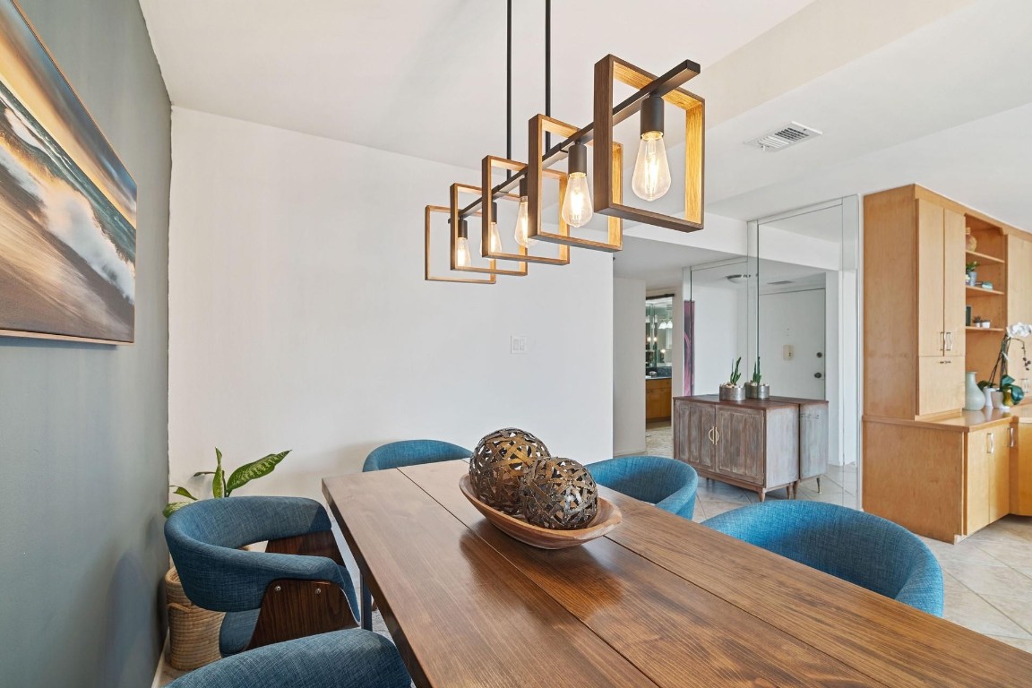 DEL PRADO ON THE BAY - Residential