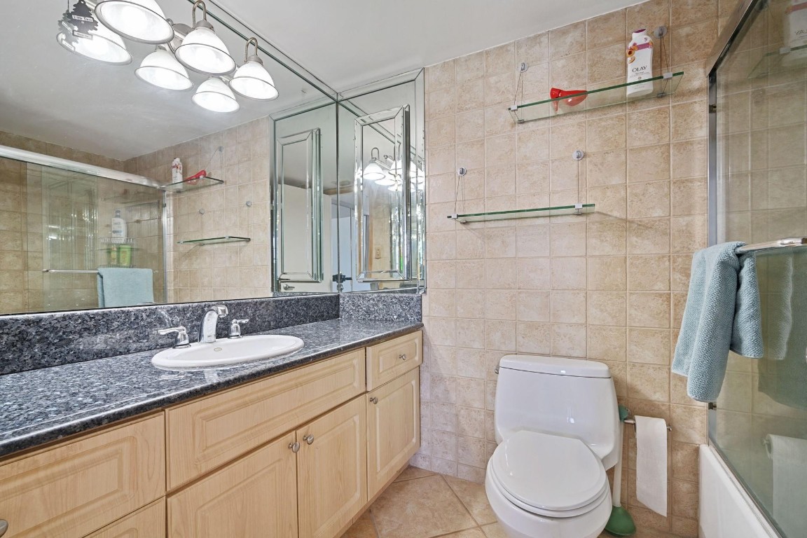 DEL PRADO ON THE BAY - Residential