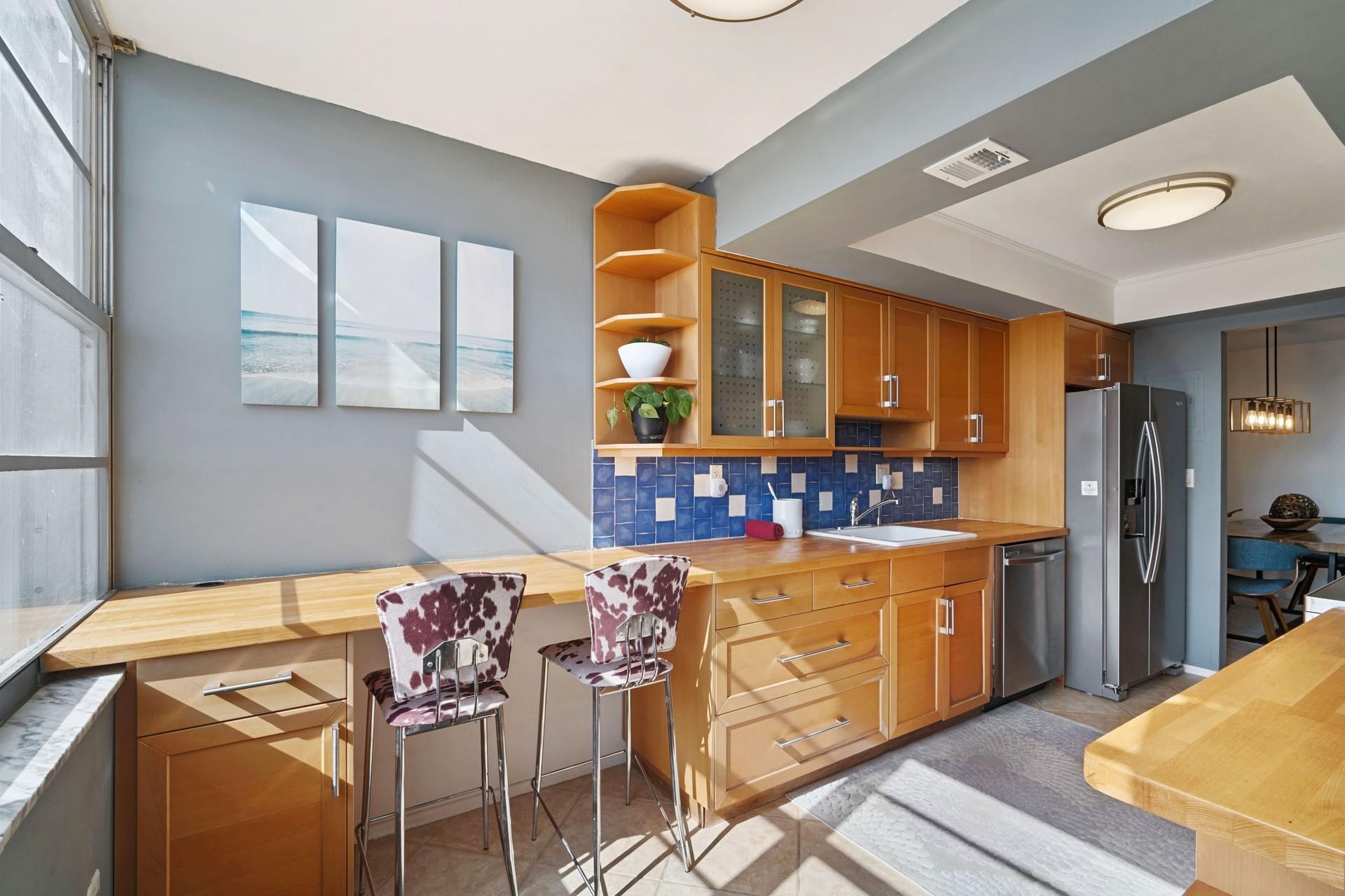 DEL PRADO ON THE BAY - Residential