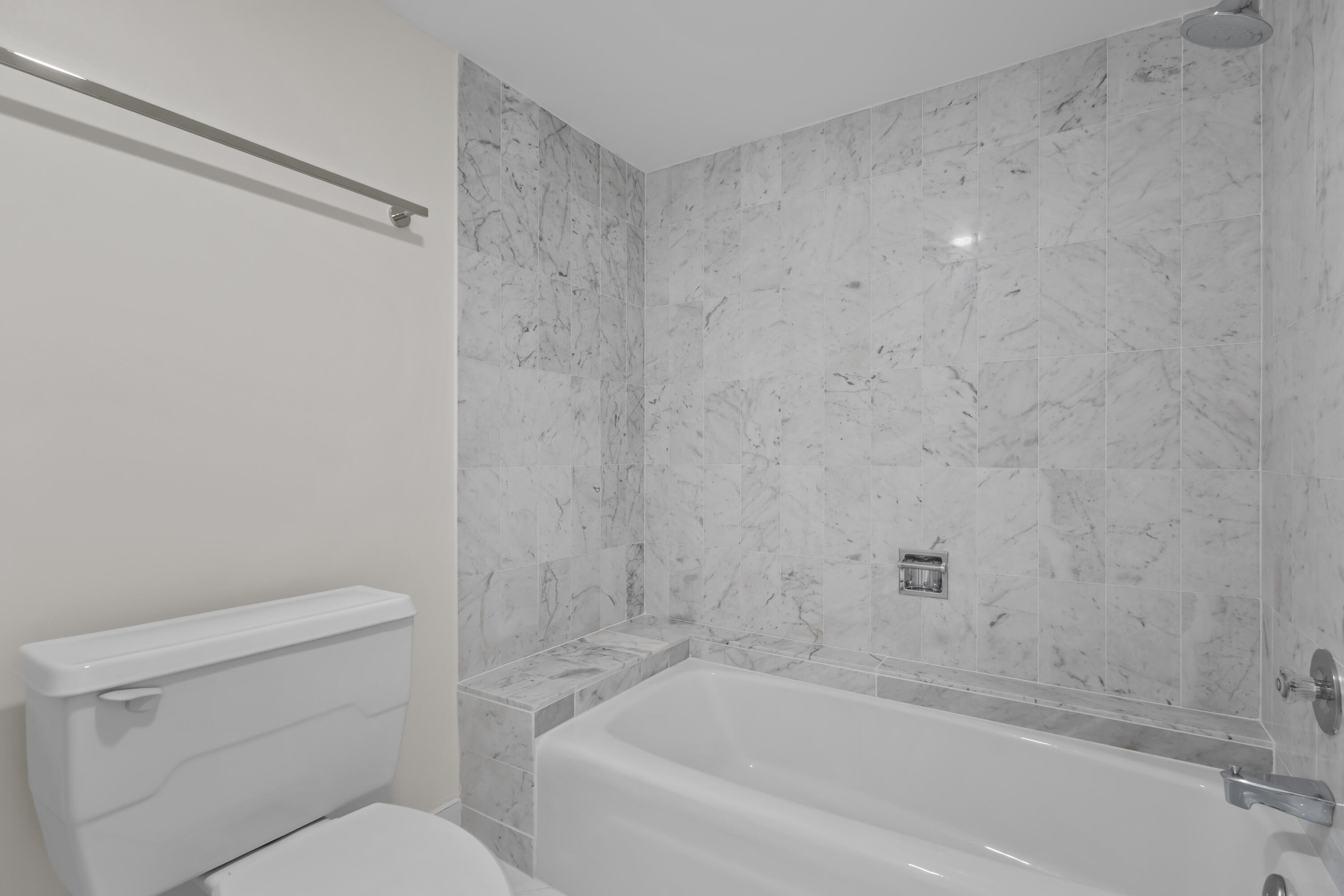 ABERDEEN ARMS CONDO of Bo - Residential Lease