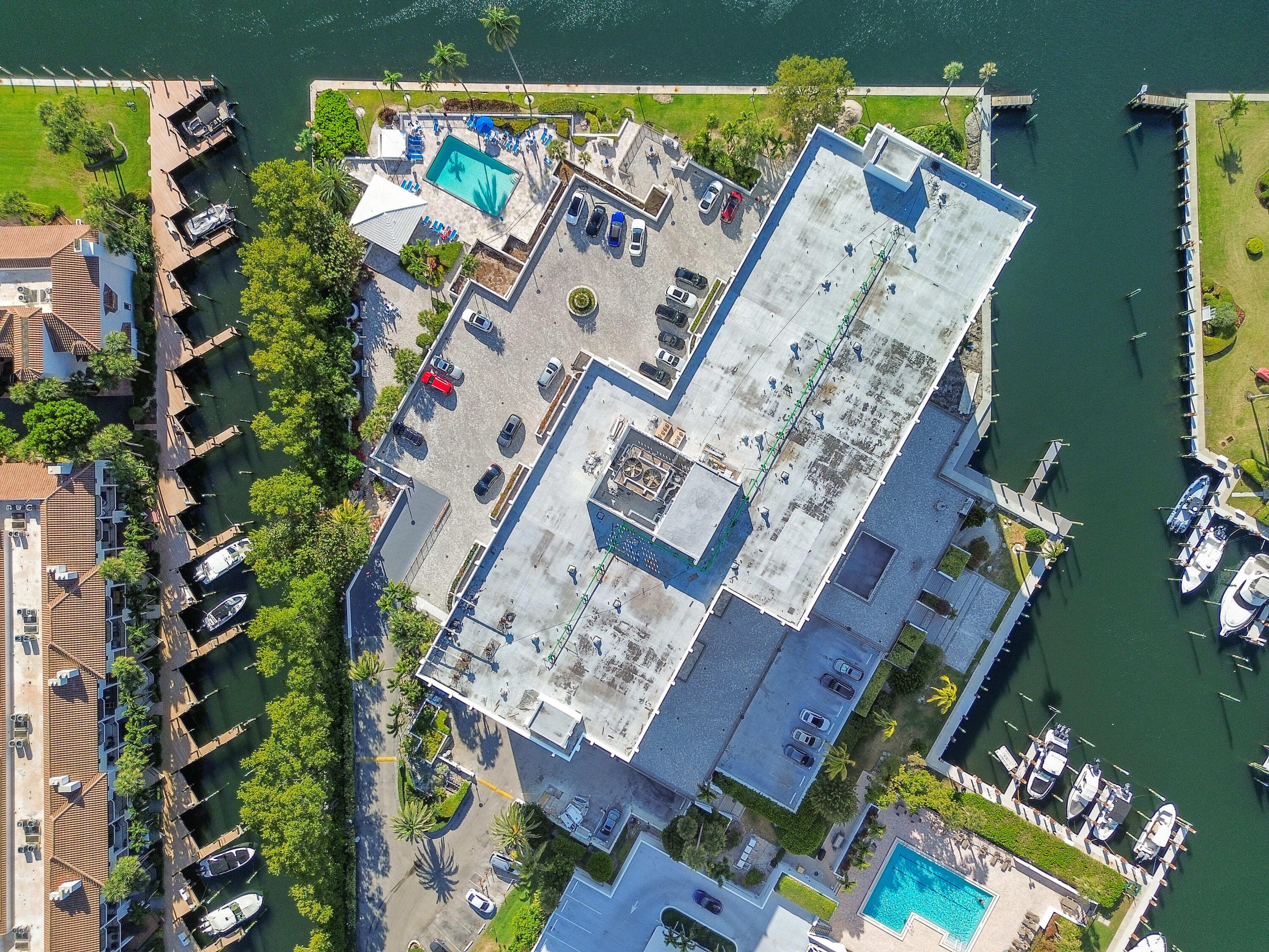ABERDEEN ARMS CONDO of Bo - Residential Lease
