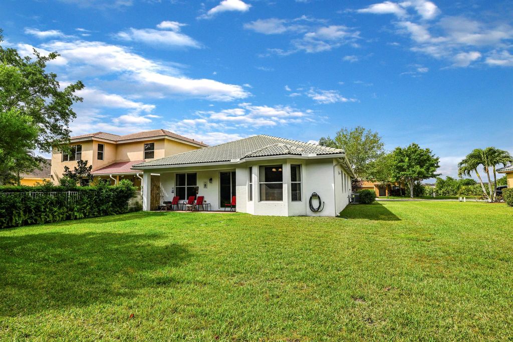 Photo of 5327 SE Graham Drive, Stuart, FL 34997 (MLS # R10980969)
