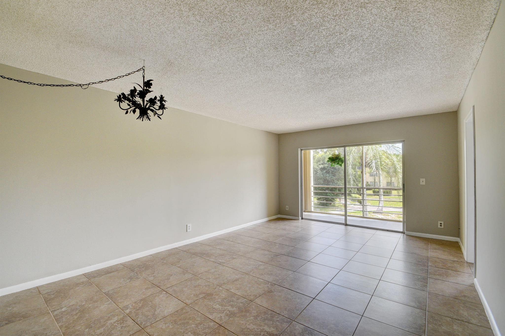 1638 Embassy Drive 208