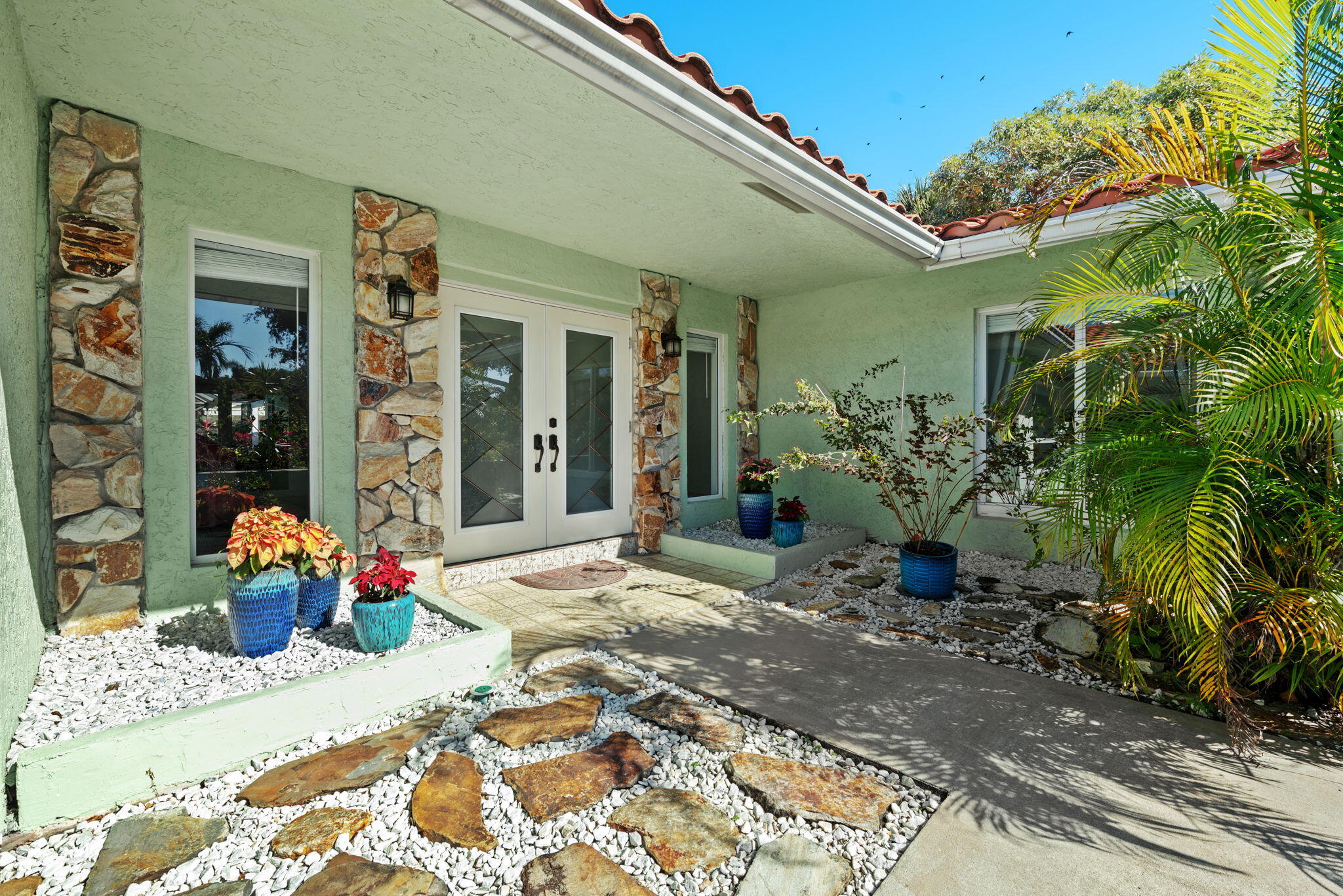 JACARANDA ROYAL - Residential