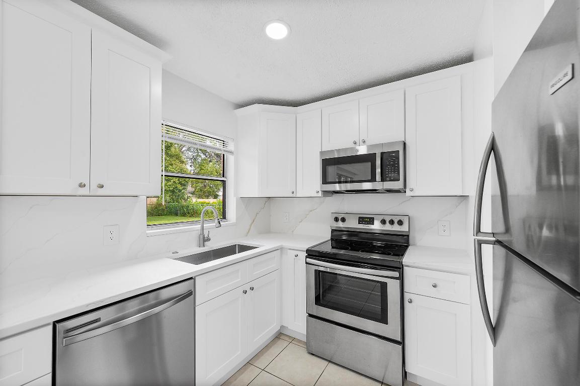 PORT ST LUCIE SECTION  31 - Residential