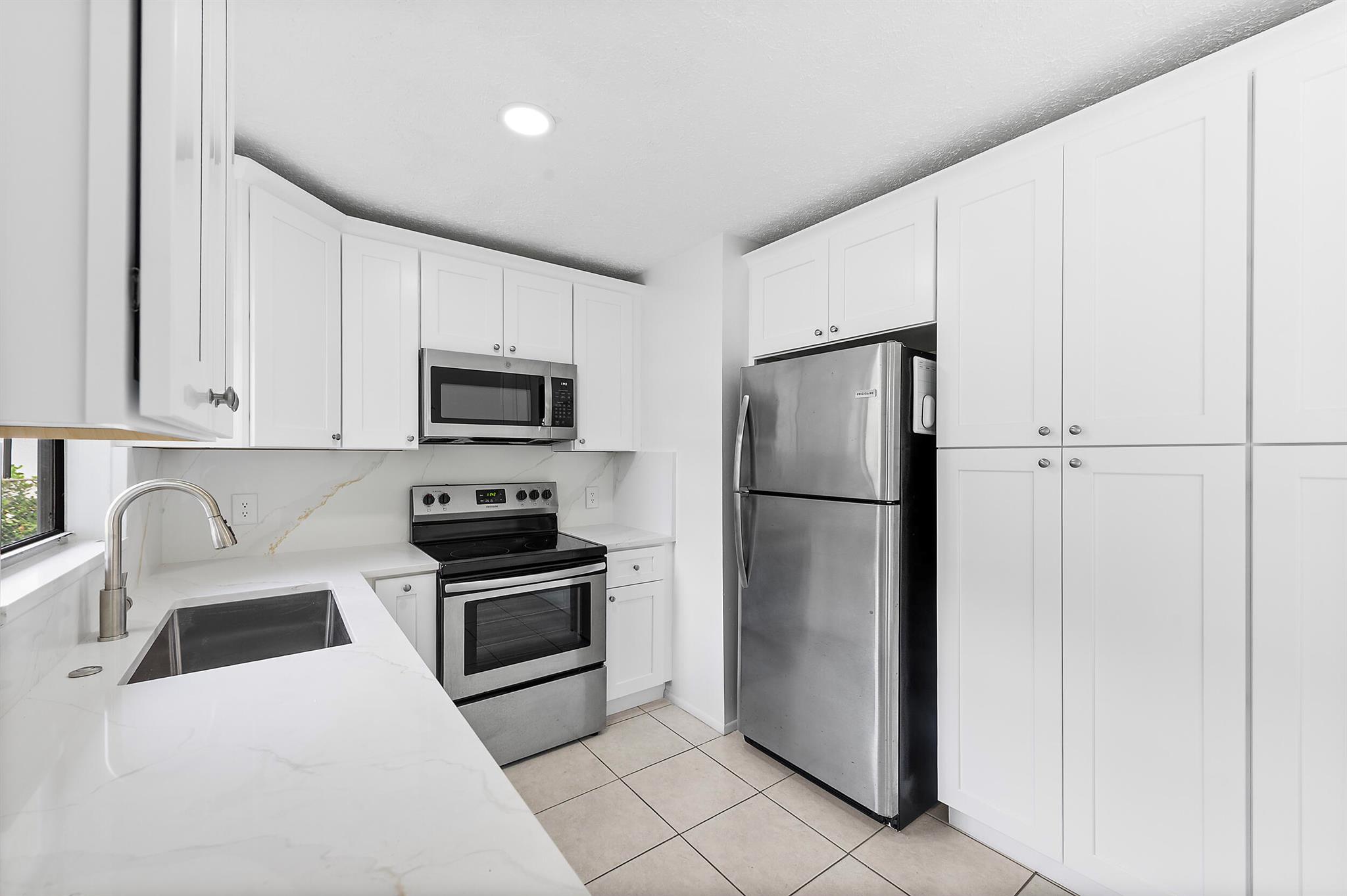 PORT ST LUCIE SECTION  31 - Residential