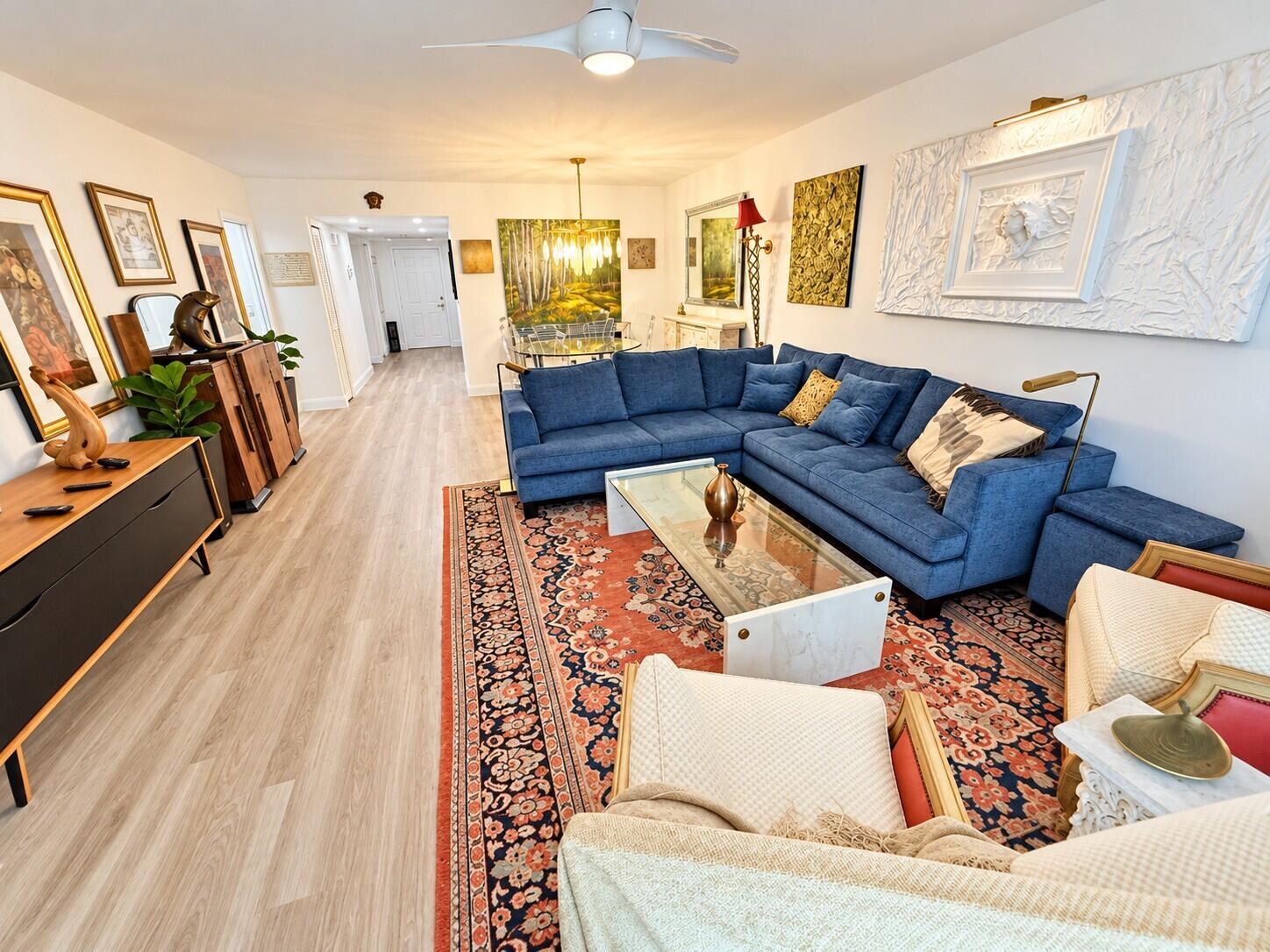907 Cypress Terrace 201