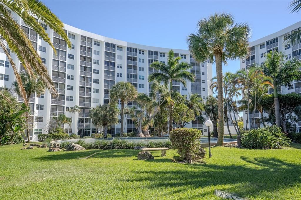Photo of 2731 NE 14th Street #138, Pompano Beach, FL 33062 (MLS # B26030110)
