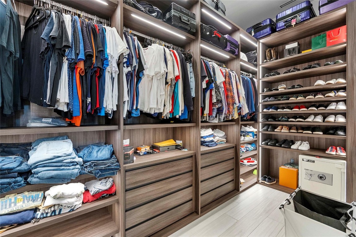 Pine tree Estates - Residential