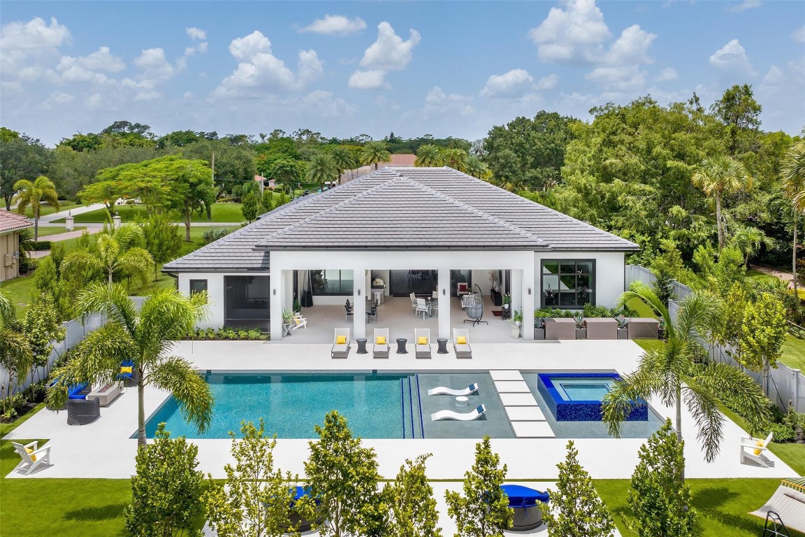 Pine tree Estates - Residential