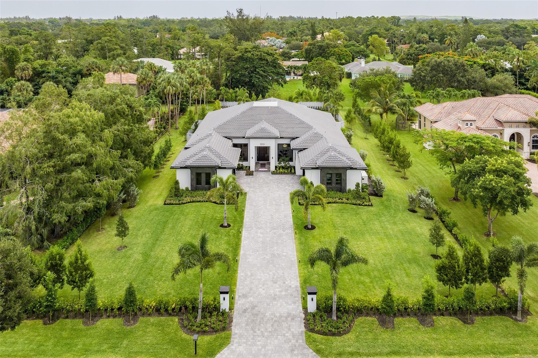 Pintree Estates - Residential