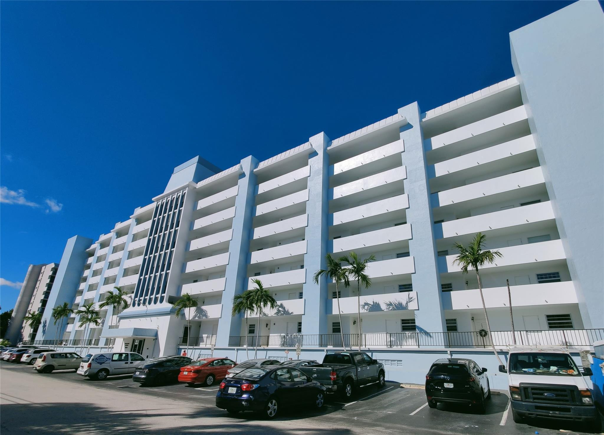 Ridgeview Towers Condo - Residential