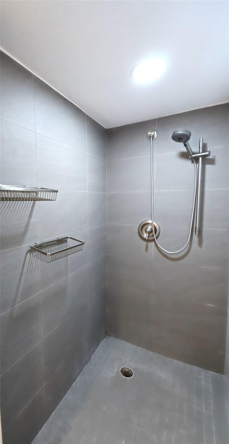 Ridgeview Towers Condo - Residential