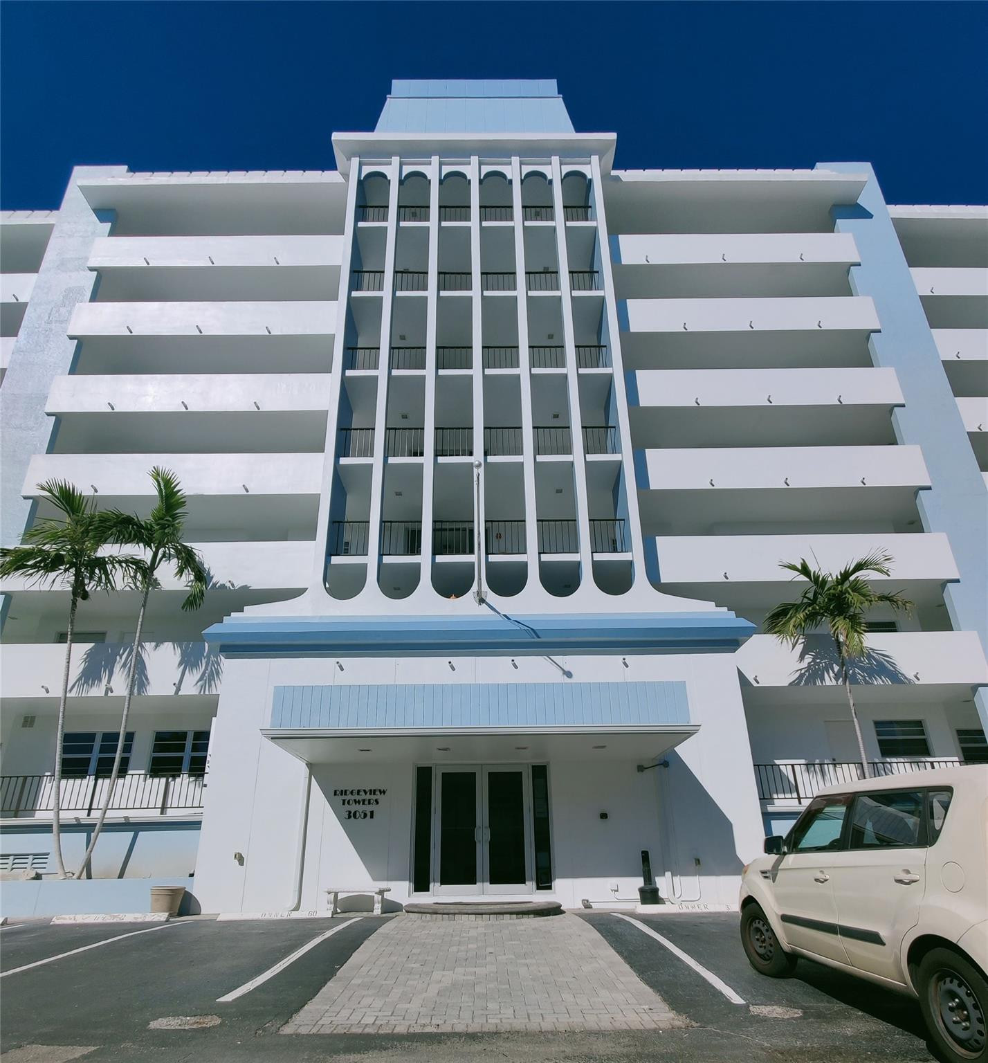 Ridgeview Towers Condo - Residential